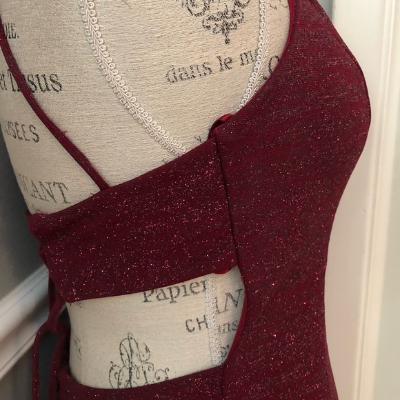 NEW JOVANI SZ 6 BURGUNDY SHIMMER LACE UP FORMAL COCKTAIL DRESS - Picture 8 of 15